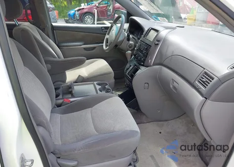 2009 Toyota Sienna Le from USA, damaged, VIN 5TDZK23C89S249904